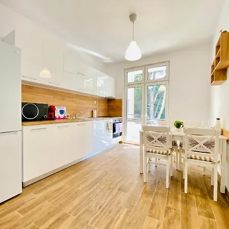 Center 2-bedroom Cosy Пловдив